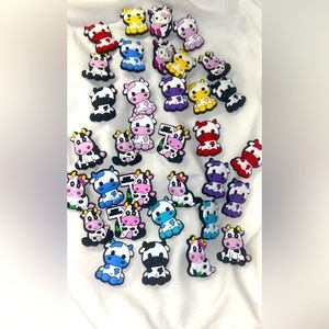 Hello kitty Cow  jibbitz